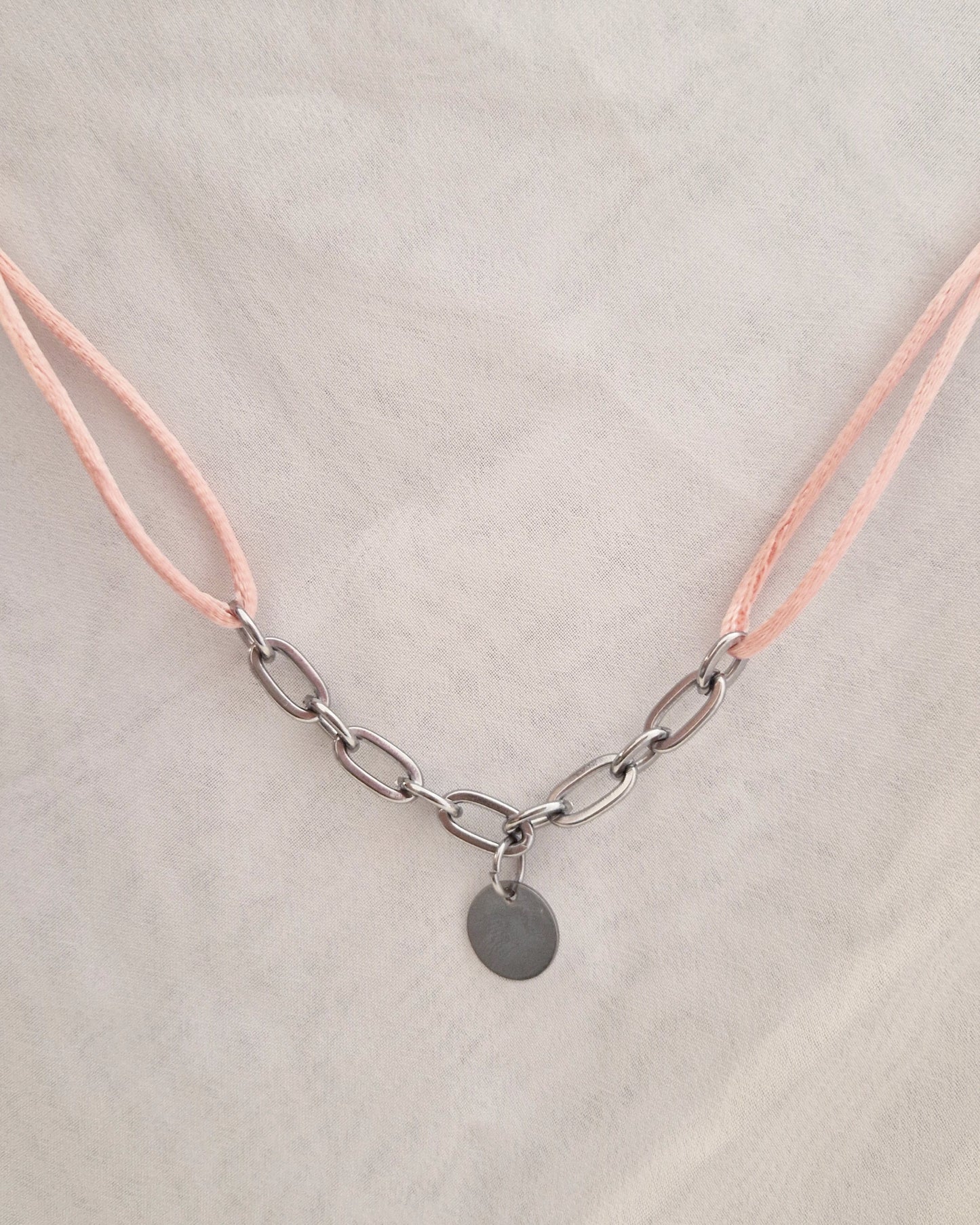 Mimi Jewels Collier Satin