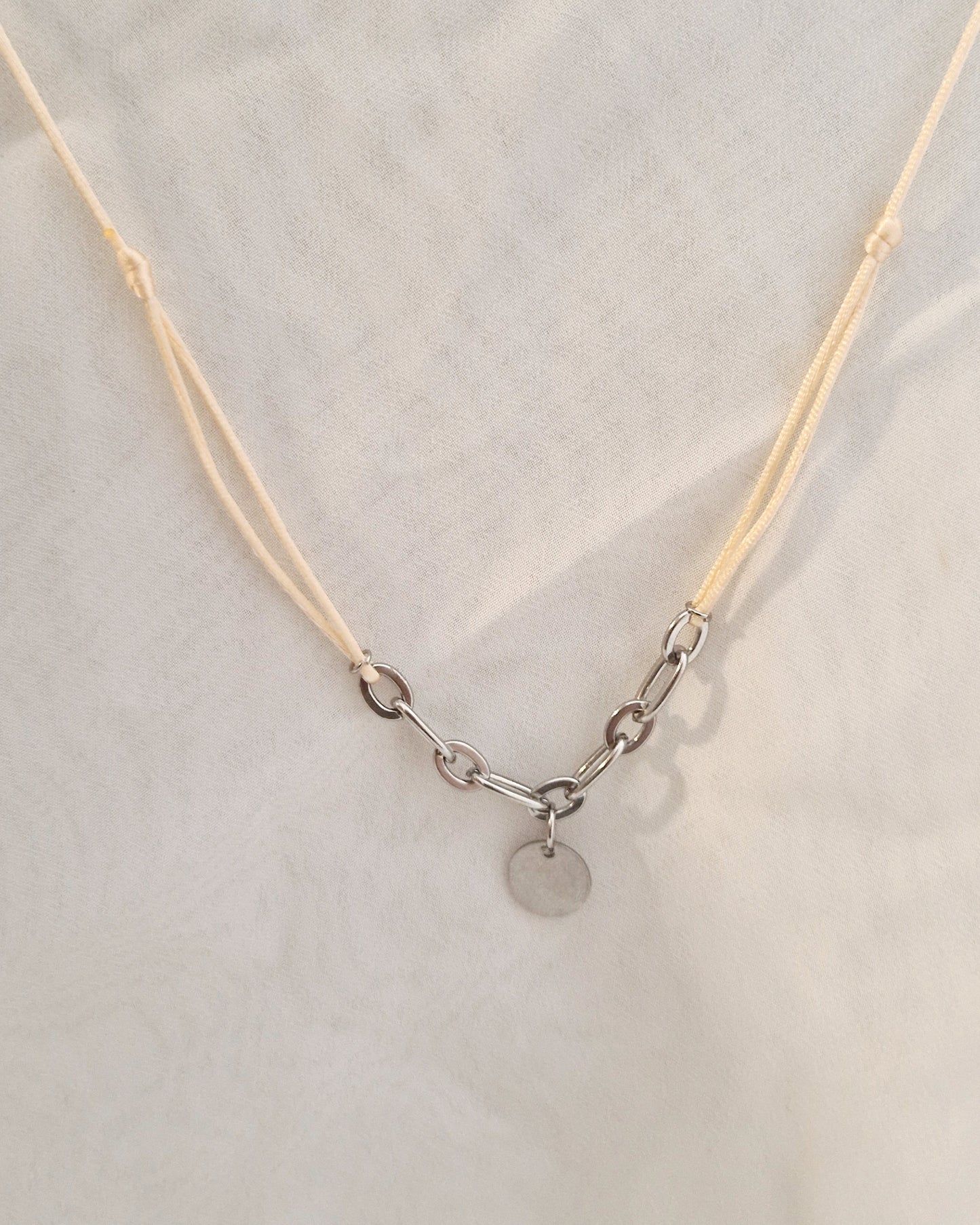 Mimi Jewels Collier Satin