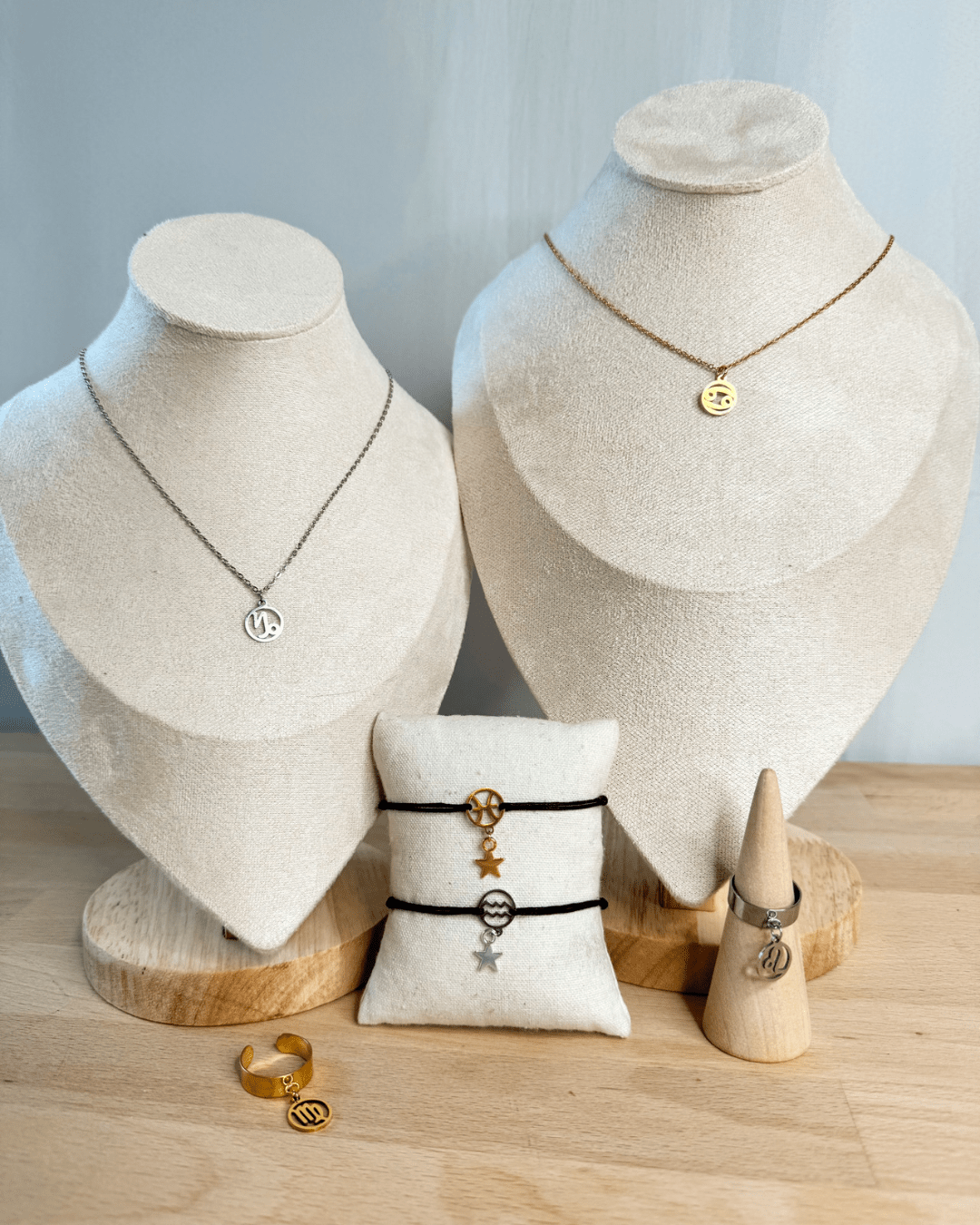 mimijewelsbyc Astro - Collier Astro doré